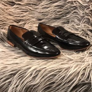 14th & Union black patent loafers